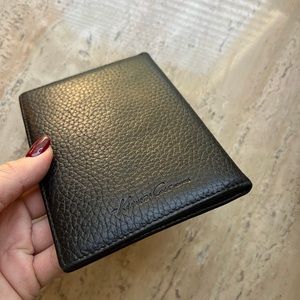 Kenneth Cole passport cover